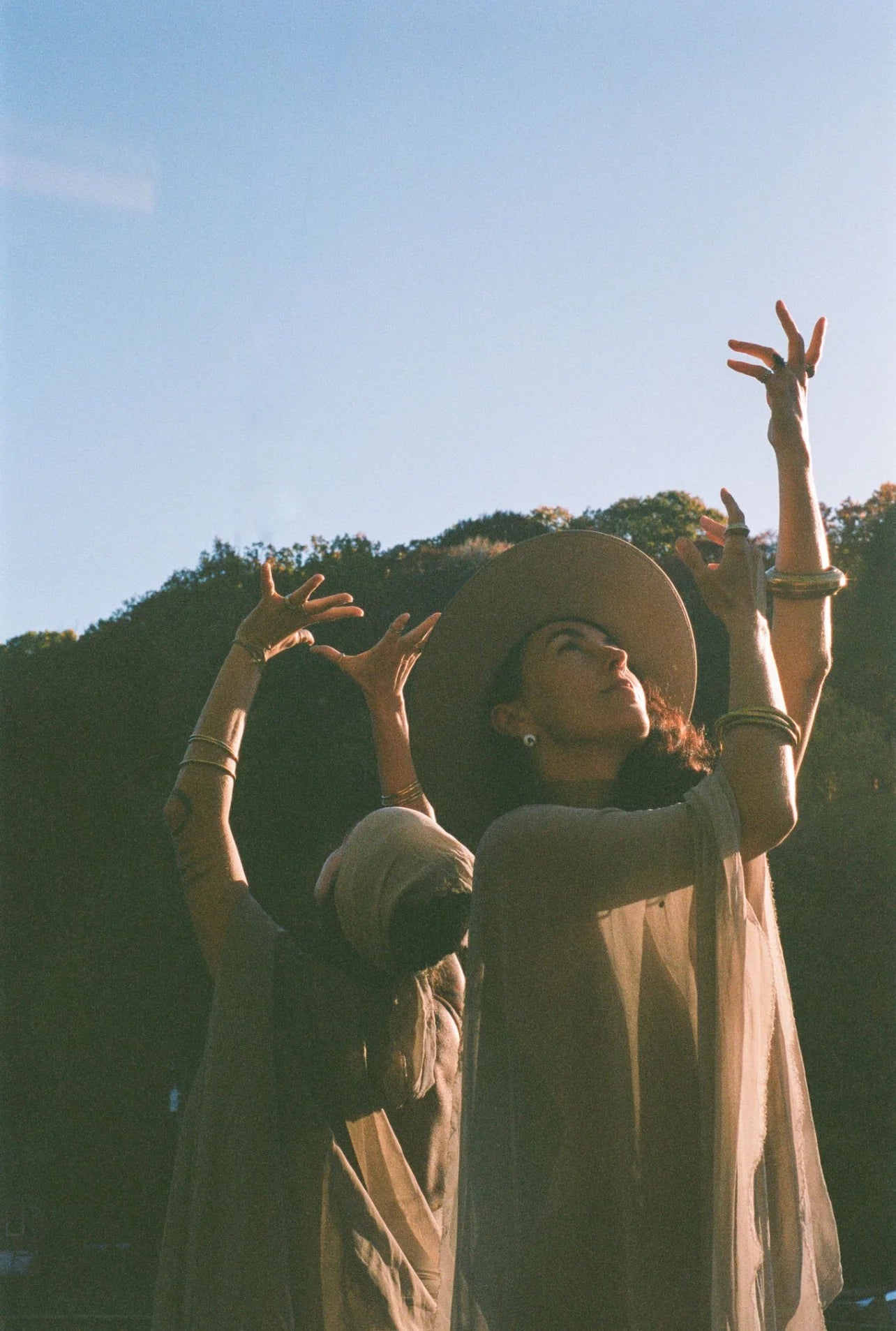 AGUA DE LA MADRE | A Tribute to Wild Lands + Sacred Waters - Farmatuur