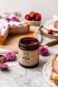 Rose Powder - A Floral Ritual for Softer Evenings - Farmatuur